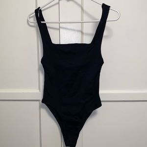 Zara Medium Black Ribbed Bodysuit